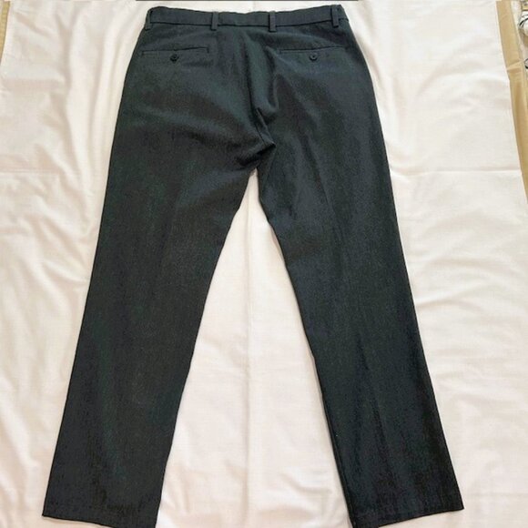 Dockers Mens Pants 34 30 Gray Flex Comfort Slim Fit Polyester Blend read - Picture 2 of 15